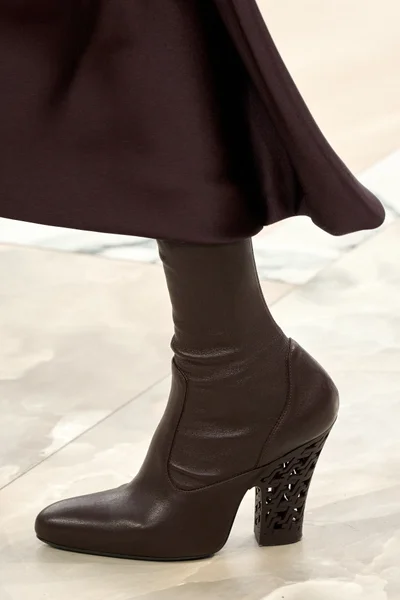 Look 9